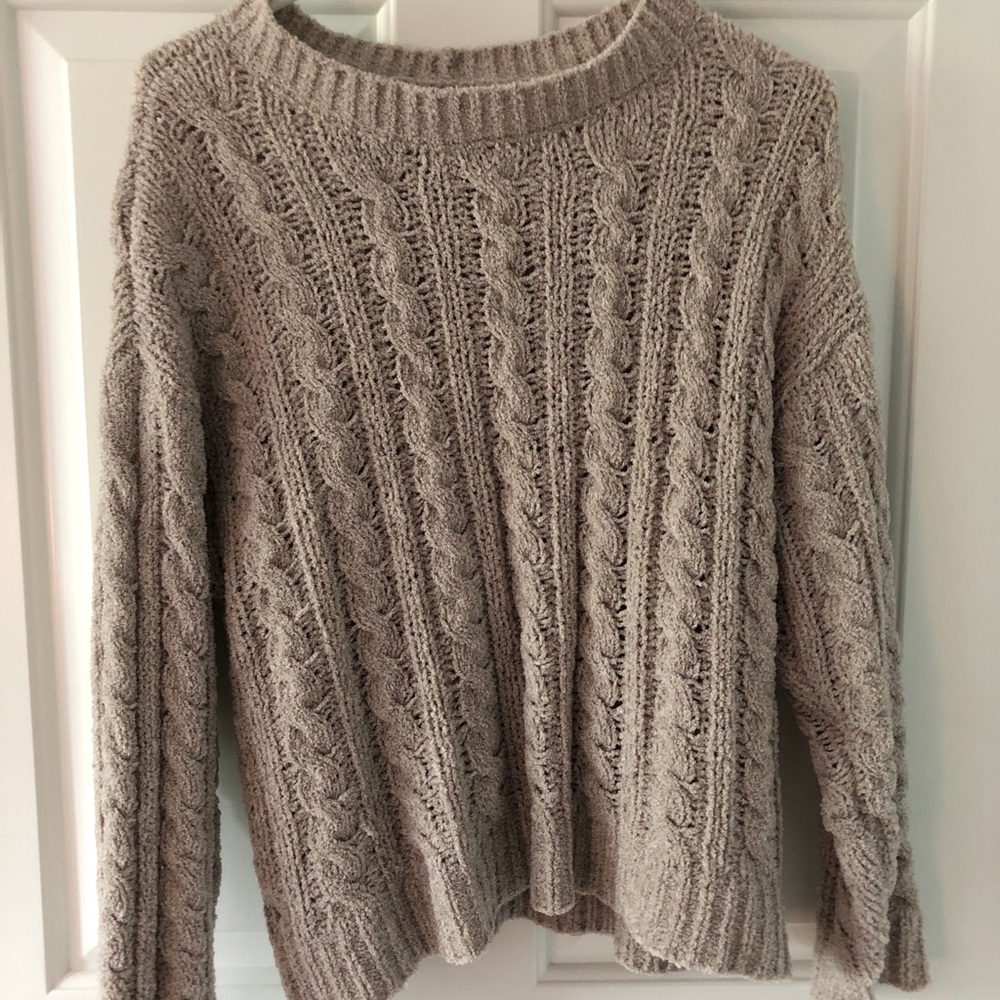 American Eagle soft sweater